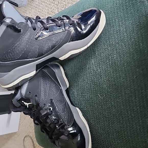 Nike jordan low top 6.5y - Picture 2 of 5